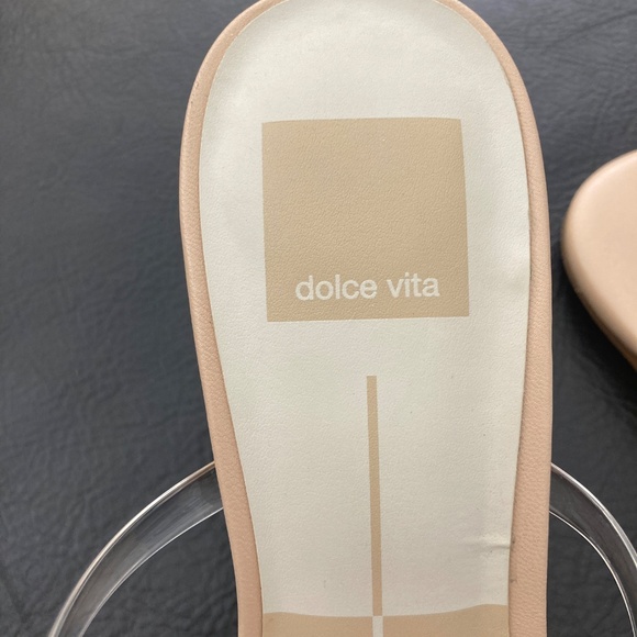 NEW Dolce Vita Lynton Sandals in Crystal Vinyl size 6 - Picture 7 of 9